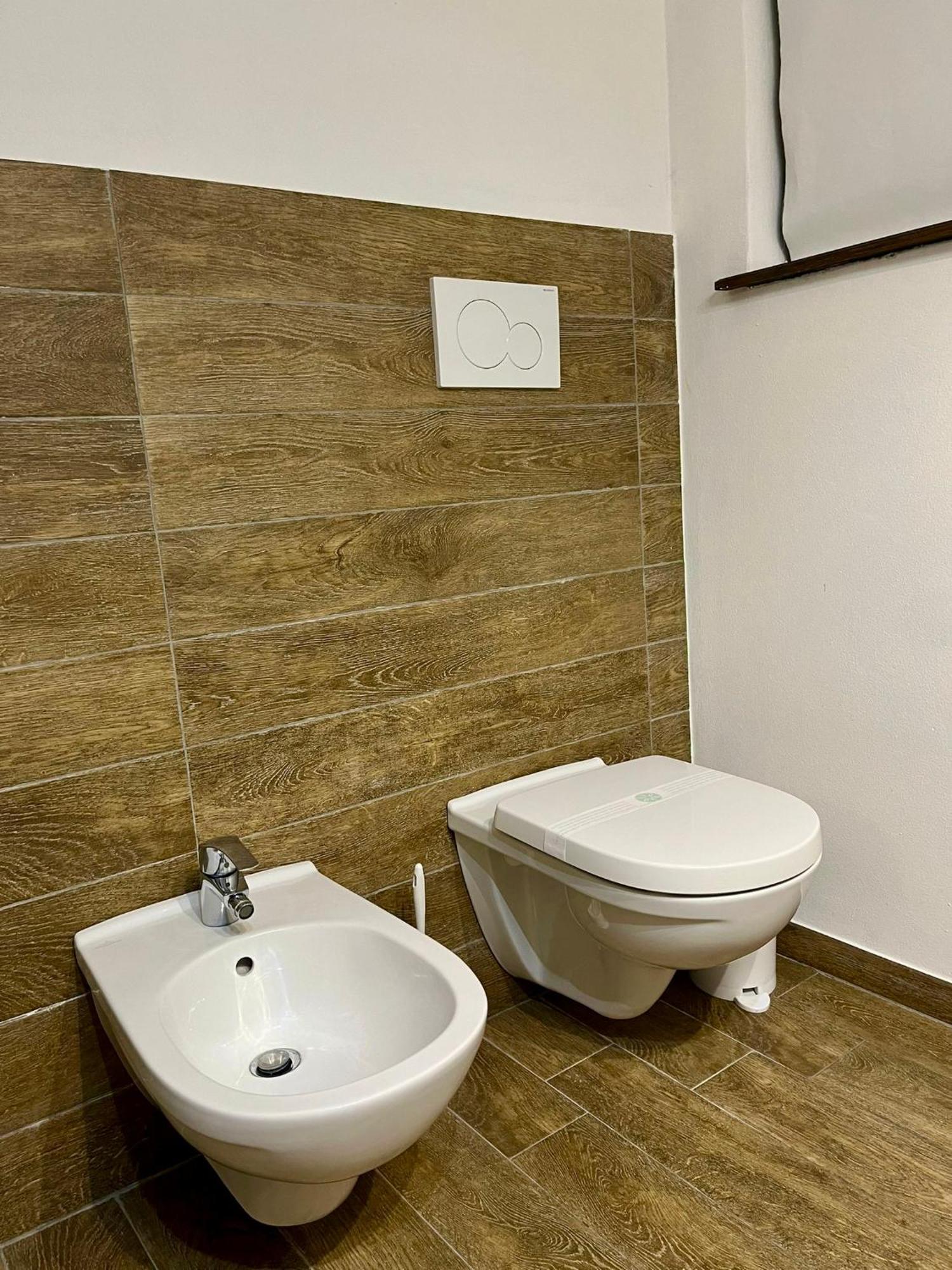 Residenza Corrado By Almanova Residenze Apartment Mantova Ngoại thất bức ảnh